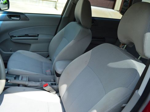 Used 2011 Subaru Forester 2.5X Premium w/ Utility Pkg AWD/4WD image 15