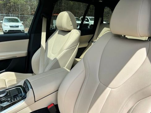 Used 2020 BMW X5 xDrive40i w/ Convenience Package image 9