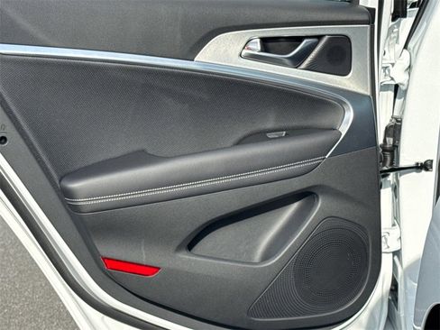 New 2026 Genesis G70 2.5T Prestige image 21