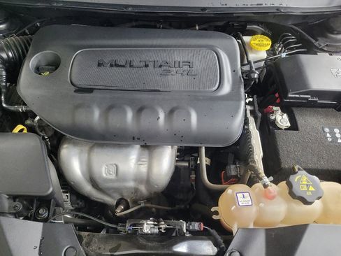 Used 2021 Jeep Cherokee Altitude image 30