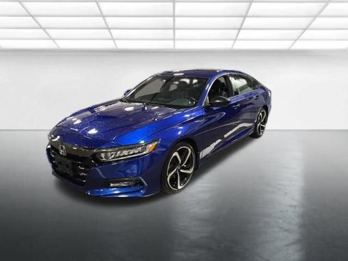 Used 2018 Honda Accord Sport image 8