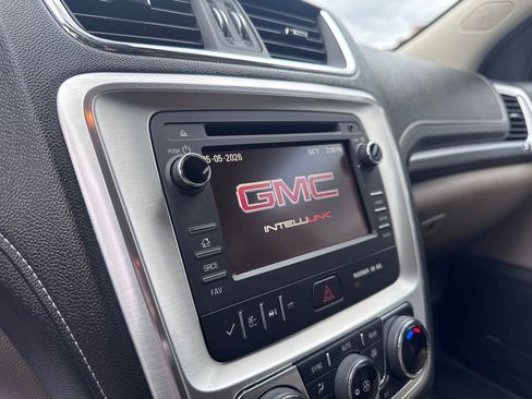 Used 2014 GMC Acadia SLT FWD image 17