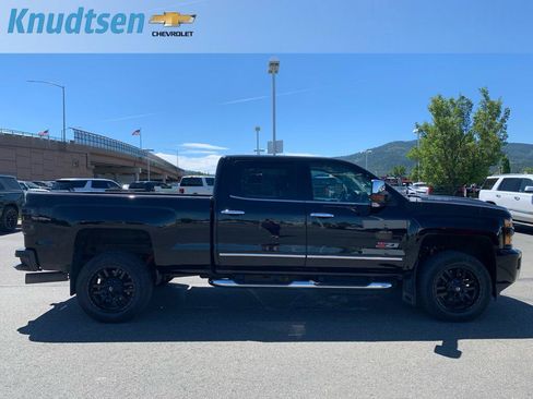 Used 2018 Chevrolet Silverado 2500 LTZ w/ Custom Sport Edition AWD/4WD image 8