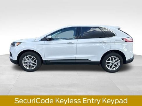 Certified 2022 Ford Edge SEL w/ Convenience Package image 7