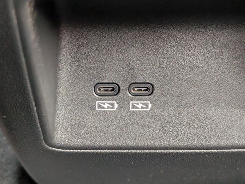Used 2024 Honda Prologue Touring image 32