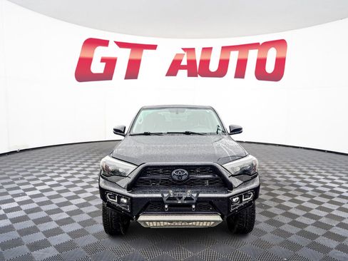 Used 2019 Toyota 4Runner TRD Pro image 2