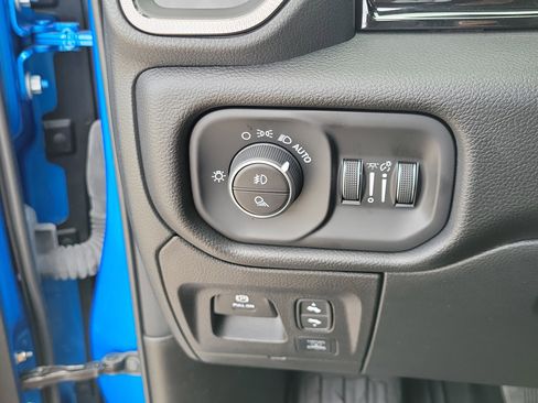 Used 2025 RAM 1500 Rebel w/ Rebel Level 2 Equipment Group AWD/4WD image 26