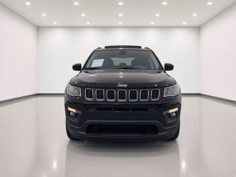 Used 2021 Jeep Compass Latitude w/ Sun and Sound Group FWD image 9