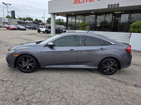 Used 2019 Honda Civic Sport image 8