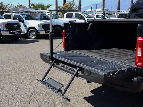 Used 2022 Ford F150 XLT w/ Equipment Group 302A High image 9