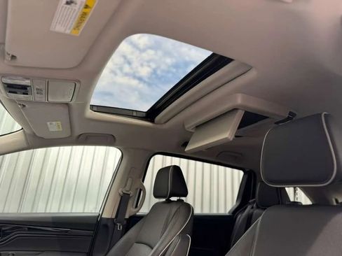 Used 2025 Honda Odyssey Elite image 22