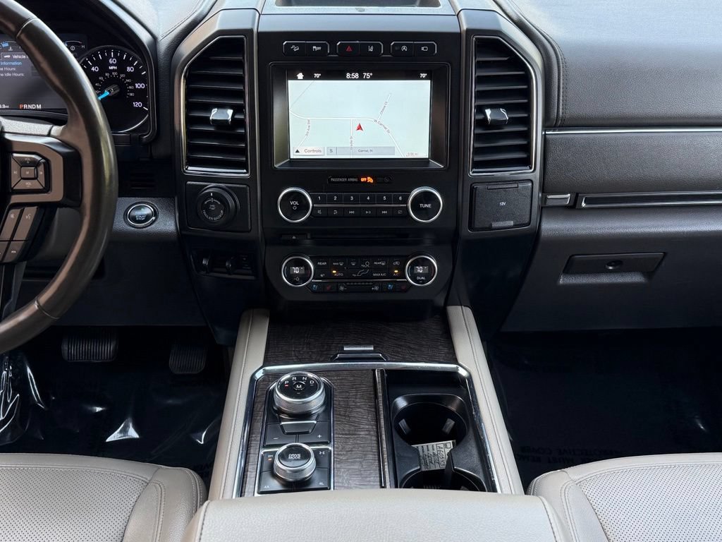 Used 2018 Ford Expedition Limited w/ Equipment Group 302A AWD/4WD image 32