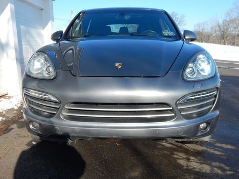 Used 2014 Porsche Cayenne SPORT UTILITY 4-DR image 33