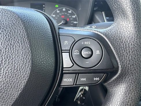 Used 2024 Toyota Corolla LE image 24