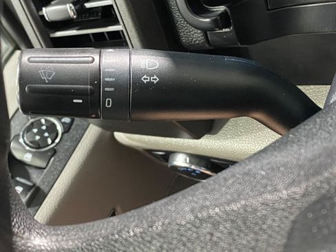 Used 2017 Ford F250 XL w/ Power Equipment Group AWD/4WD image 18