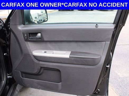 Used 2010 Ford Escape XLT image 19