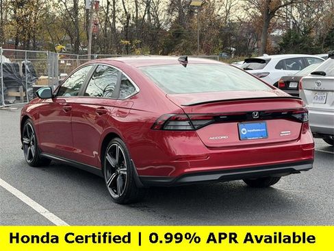 Used 2025 Honda Accord Sport image 3