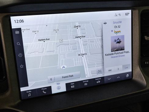 Used 2024 Ford Bronco Outer Banks image 19