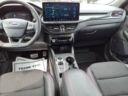 Used 2024 Ford Escape ST-Line w/ Tech Pack #1 AWD/4WD image 12