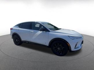 Used 2025 Buick Envista Sport Touring video 2