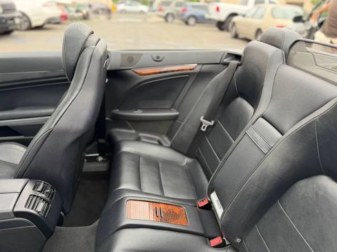 Used 2012 Mercedes-Benz E 350 Cabriolet image 30