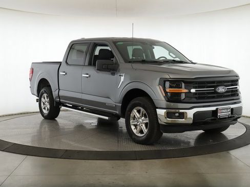 Used 2025 Ford F150 XLT w/ Equipment Group 301A Standard image 2