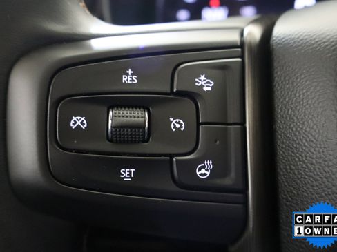 Used 2024 GMC Yukon AT4 w/ Technology Package image 28