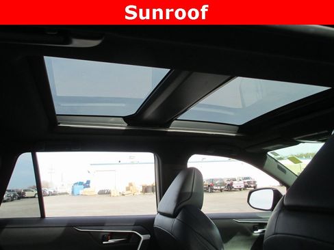 Used 2020 Toyota RAV4 XSE image 14