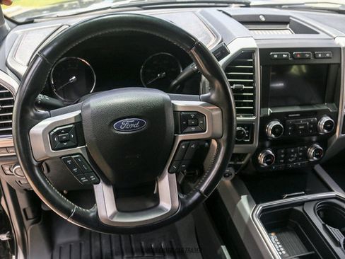 Used 2020 Ford F450 Platinum w/ FX4 Off-Road Package AWD/4WD image 21