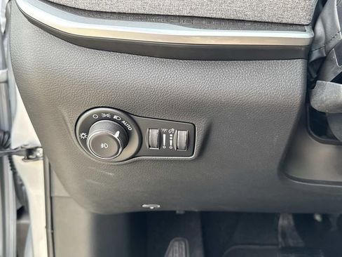New 2026 Jeep Compass Latitude AWD/4WD image 20