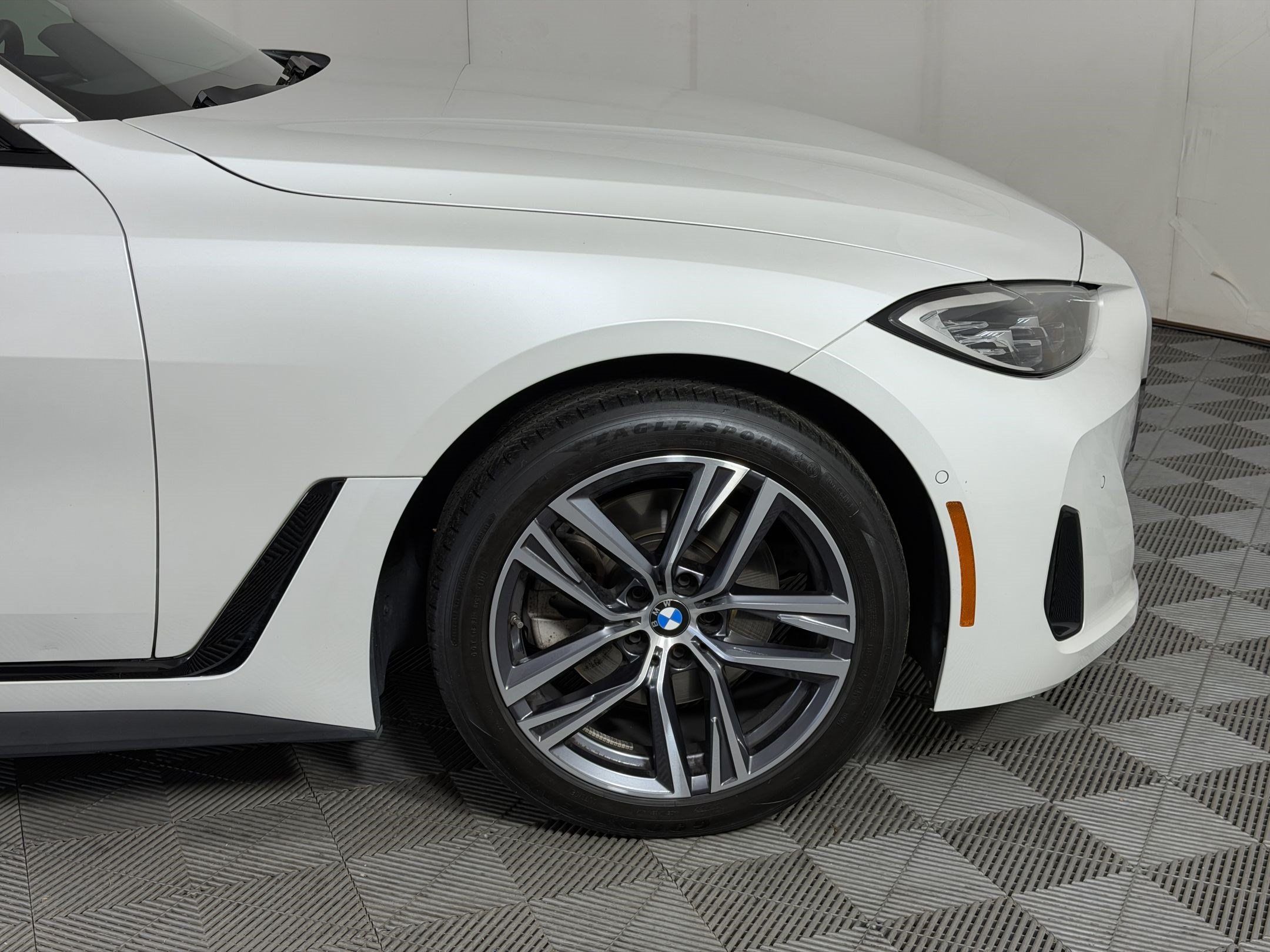 Used 2023 BMW 430i Gran Coupe xDrive w/ M Sport Package AWD/4WD image 13