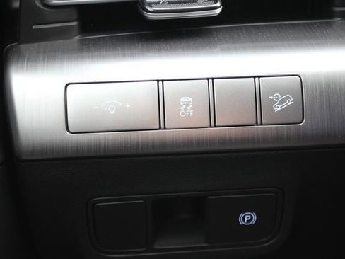 Used 2026 Hyundai Kona SEL Premium AWD/4WD image 16