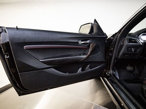 Used 2020 BMW 230i Convertible w/ Premium Package image 23