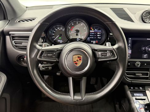 Certified 2024 Porsche Macan S AWD/4WD image 49