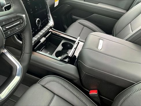 New 2026 GMC Yukon XL Denali w/ Sun & Power Step Package AWD/4WD image 26