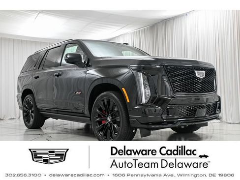 New 2026 Cadillac Escalade V w/ LPO, ONYX Package AWD/4WD image 1