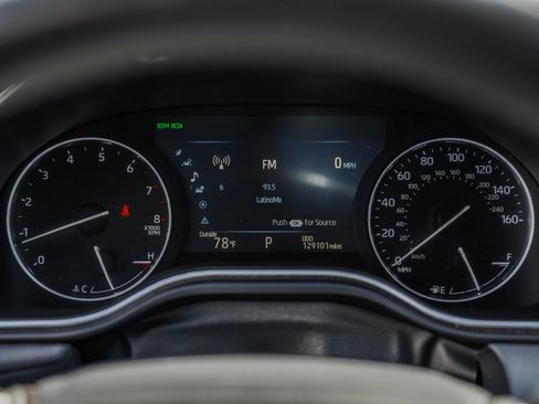 Used 2019 Toyota Avalon XSE FWD image 16