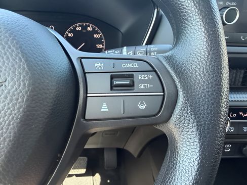 Used 2024 Honda CR-V EX image 14