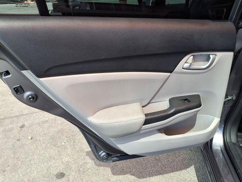 Used 2014 Honda Civic LX image 9