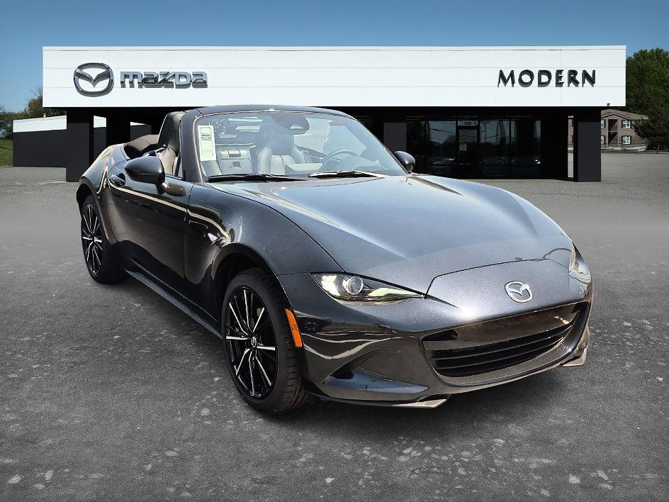 New 2026 MAZDA MX-5 Miata Grand Touring RWD image 7