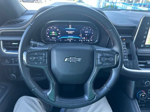 Used 2023 Chevrolet Suburban RST AWD/4WD image 35