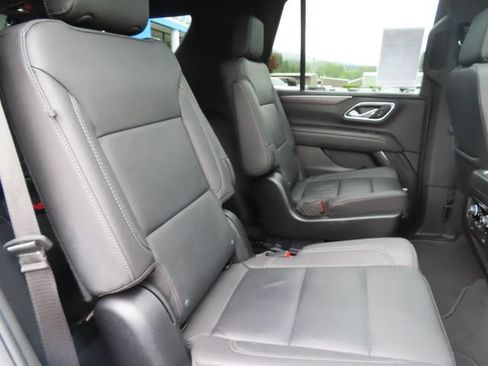 Used 2024 Chevrolet Tahoe LT w/ LT Signature Plus Package AWD/4WD image 46