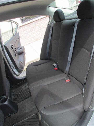 Used 2013 Nissan Versa S FWD image 15