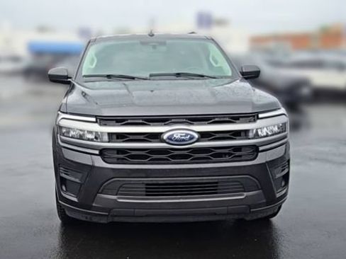 Certified 2024 Ford Expedition XLT AWD/4WD image 4