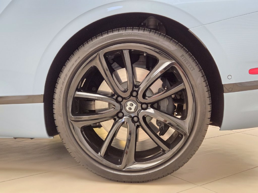 Certified 2023 Bentley Continental GT V8 AWD/4WD image 15