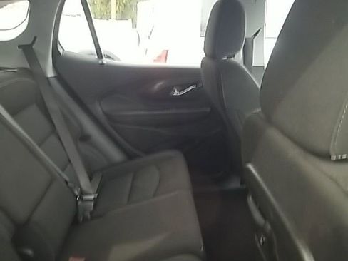 Certified 2024 GMC Terrain SLE image 16