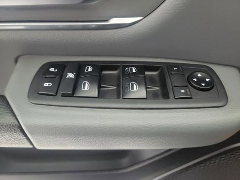 Used 2019 RAM 1500 Big Horn image 34