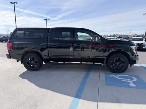 Certified 2023 Nissan Titan SV w/ SV Convenience Package image 5
