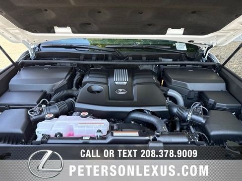 New 2026 Lexus LX 600 4WD w/ Luxury Package image 10