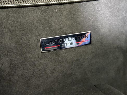 Used 2024 Ferrari 812 Competizione image 36